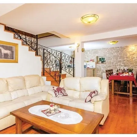 Heart Of Stone Villa *