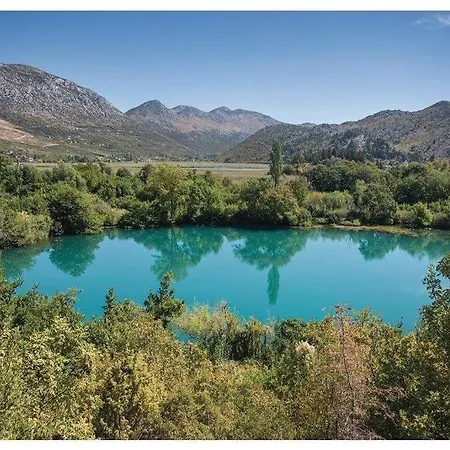 Villa Heart Of Stone